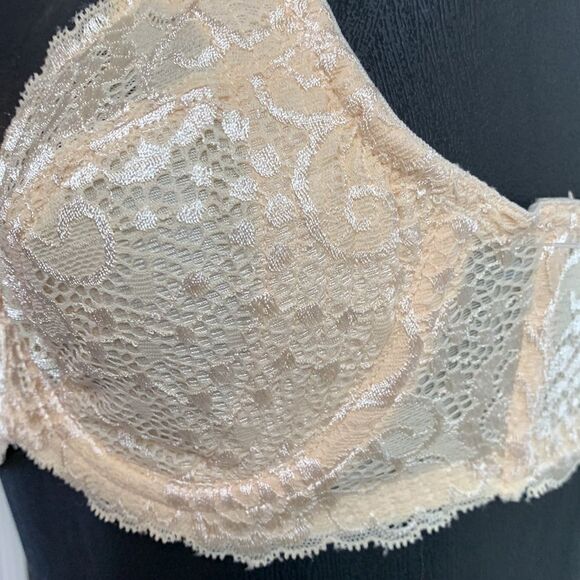 Breezies Unlined Underwire Lace Bra 34A - Picture 5 of 11